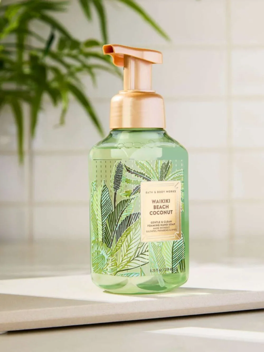 🥥Bath and Body Works Waikiki Beach Coconut Gentle & Clean Foaming Hand Soap NWT